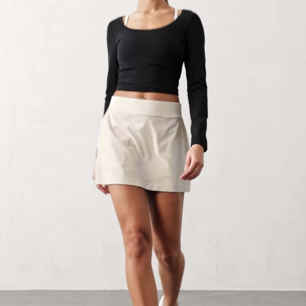 ATHLETA Brooklyn Midrise Skort Bone Color Size 4‎ NWT Stretch Active Tennis Golf